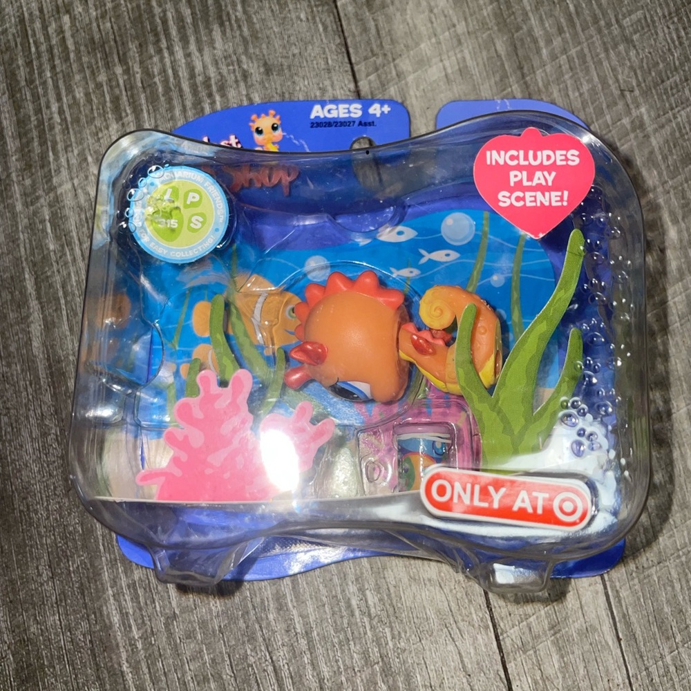 Littlest pet shop